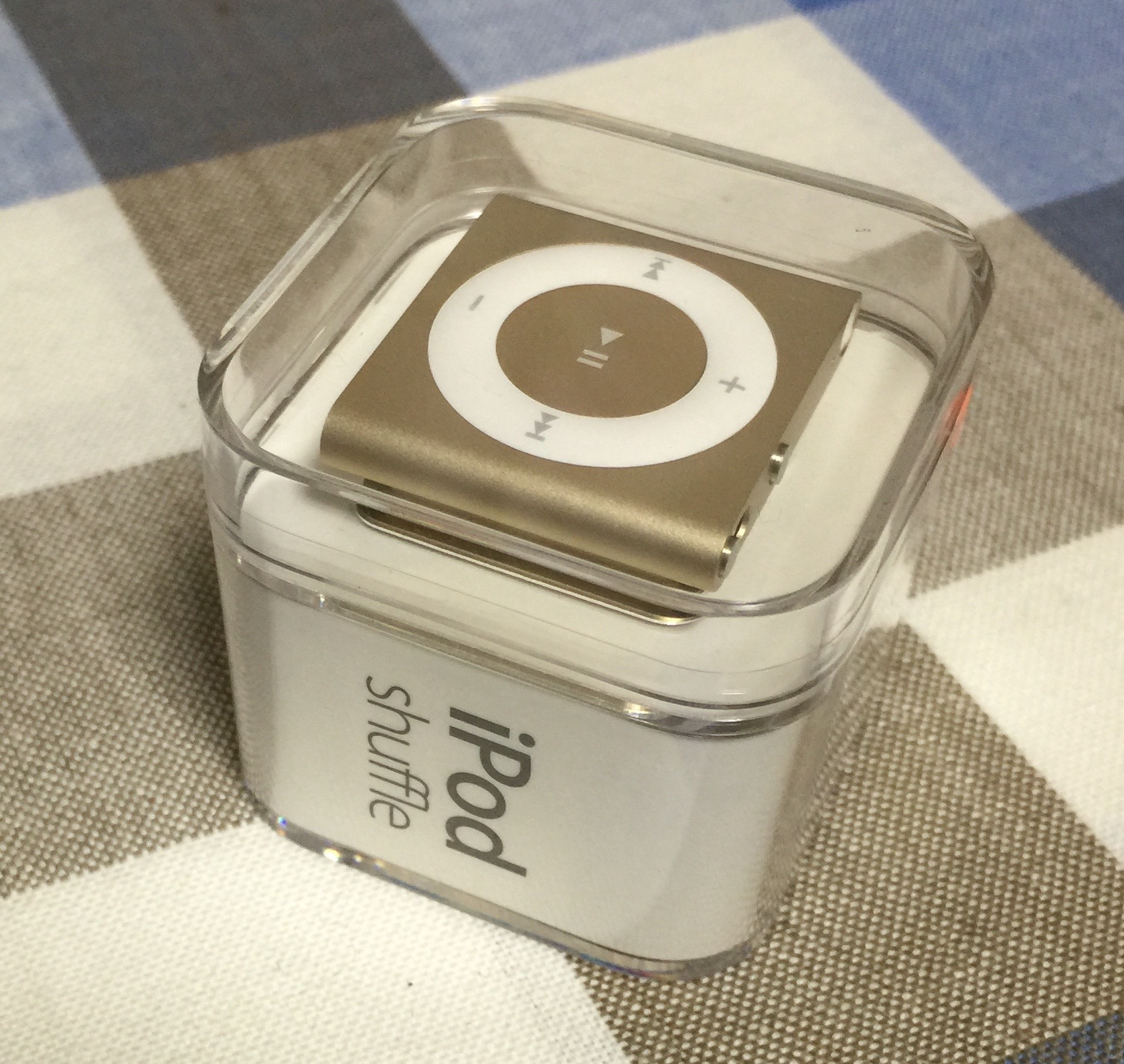 Ipod Shuffle を使いはじめてみました